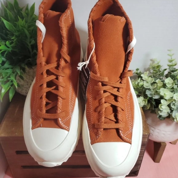 Converse Run Star Hike Platform Unisex Mens 8 = Womens 9.5 /A04299C - Picture 7 of 10